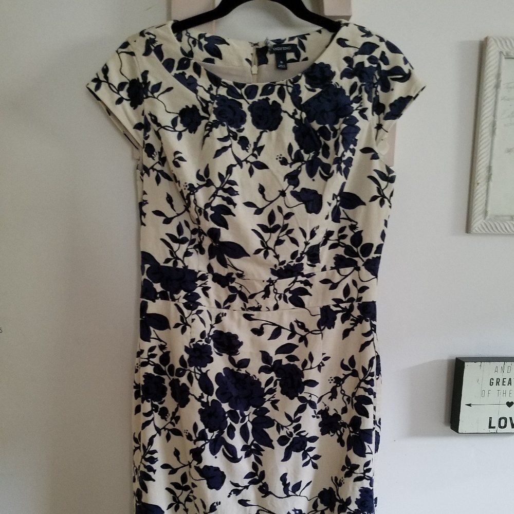 Lands End soft suede blue and white toile sheath d